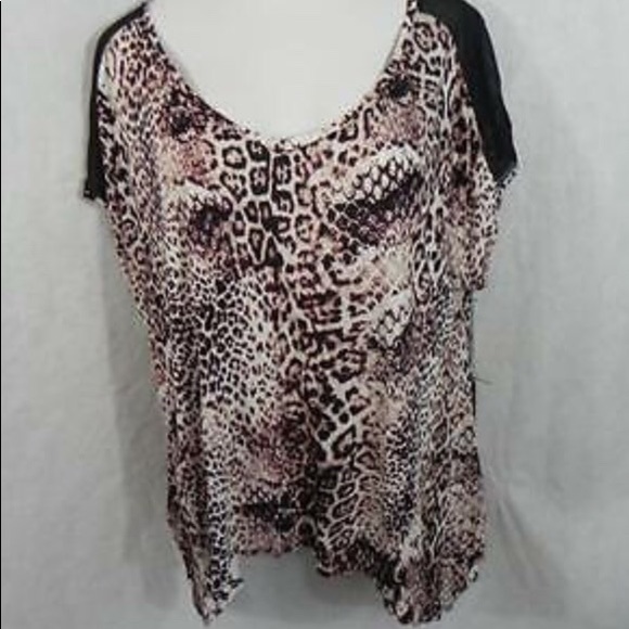 Jennifer Lopez Tops - Jennifer Lopez Snakebite Top